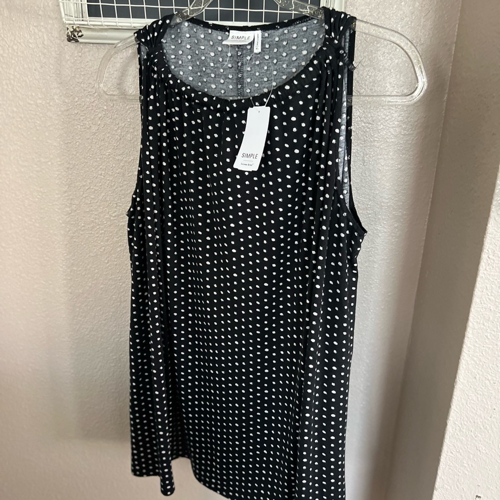 Simple polka dot tank top